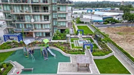 Hot Tub / Spa Photo of 907 5333 Goring Street, Burnaby, BC
