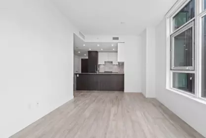 Kitchen Island Photo of 907 5333 Goring Street, Burnaby, BC