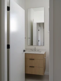 Powder Room Photo of 893 E 21st Avenue, Vancouver, BC