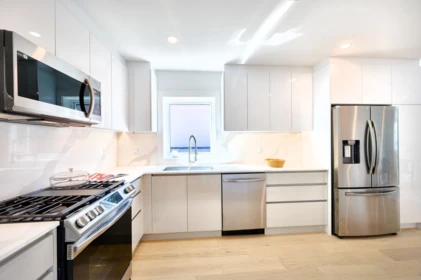 Kitchen Photo of 810 E 51st Avenue, Vancouver, BC
