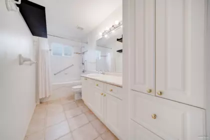 Garage Interior Photo of 4089 Fir Street, Burnaby, BC