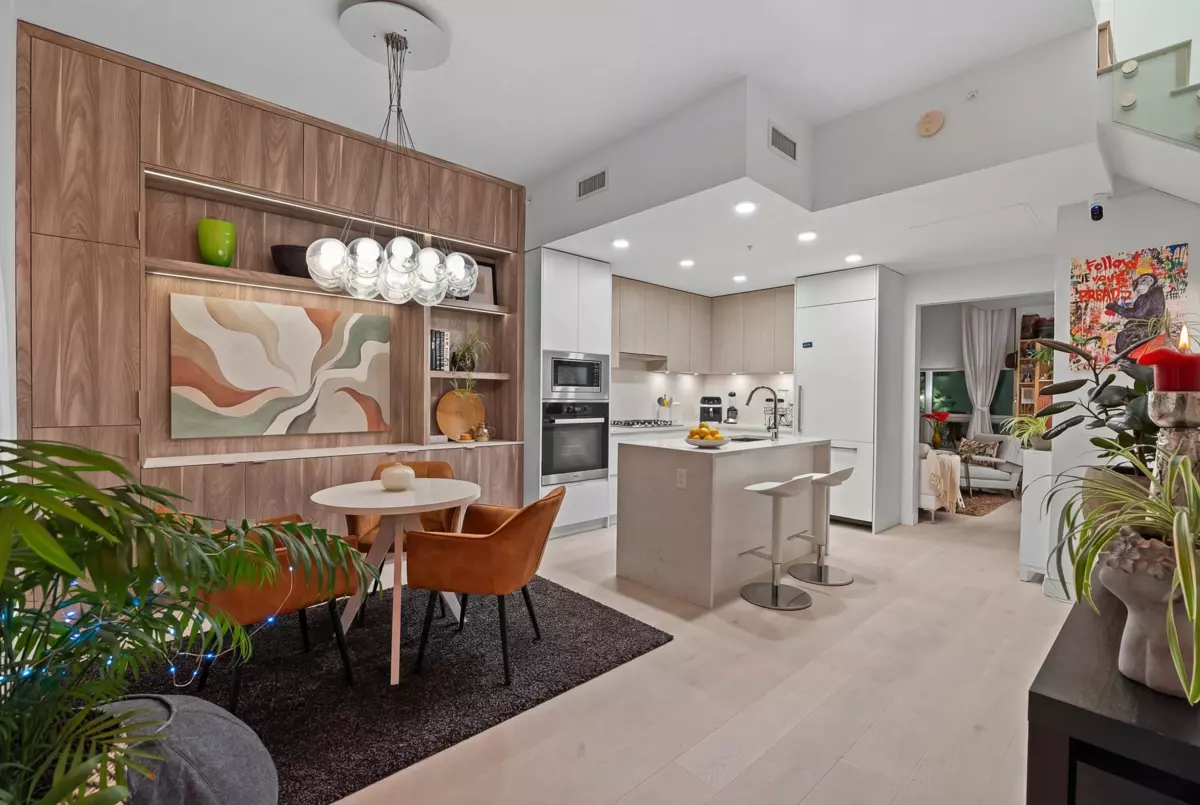 Family Room Photo of 4228 Cambie Street, Vancouver, BC