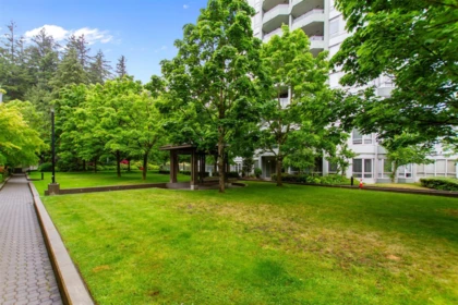 Garage Interior Photo of 107 14877 100 Avenue, Surrey, BC