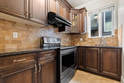 Powder Room Photo of 12431 58a Avenue, Surrey, BC