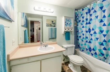 Mudroom Photo of 215 780 Premier Street, North Vancouver, BC