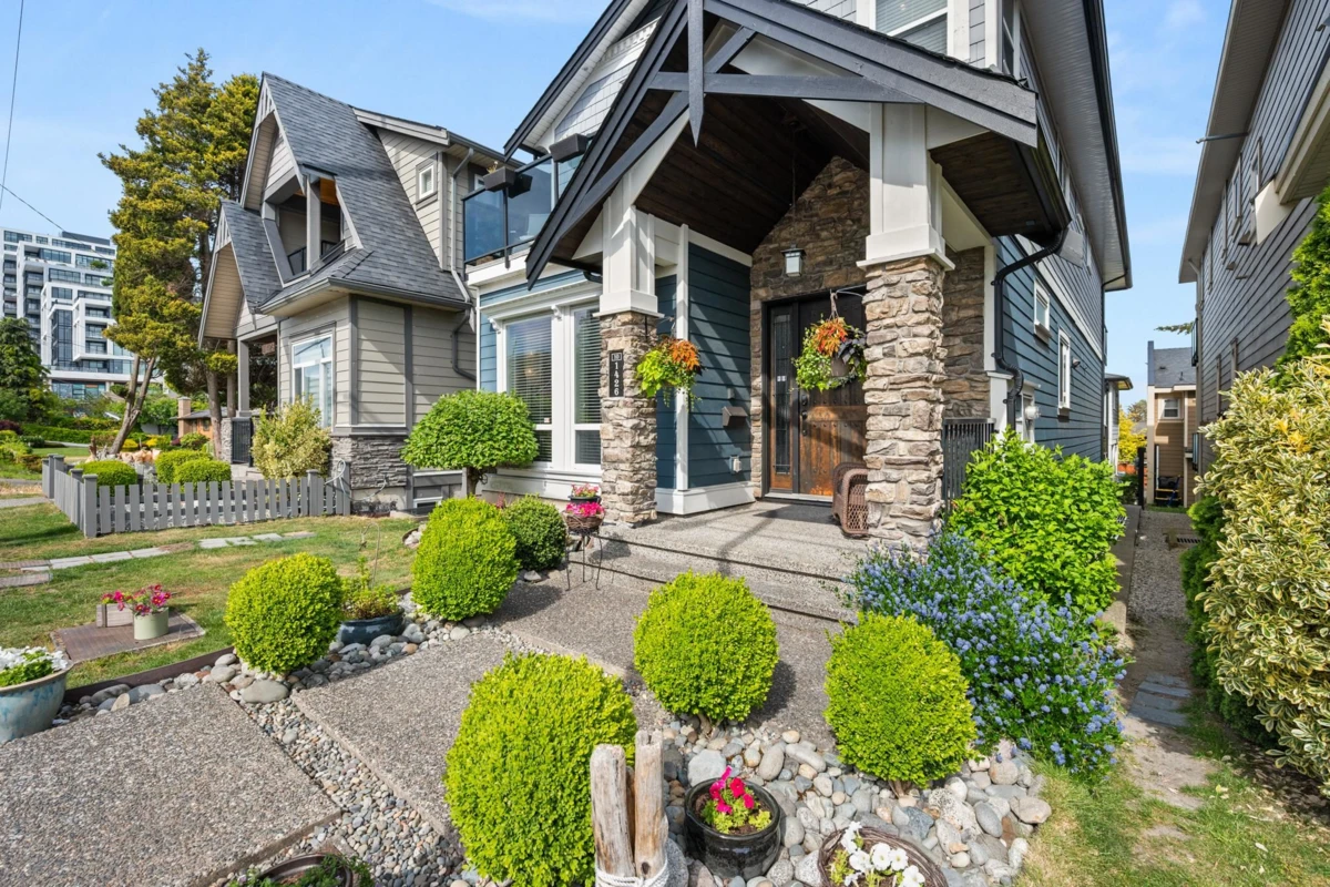 Exterior Rear Photo of 10 1426 FINLAY STREET, White Rock BC V4B 4L5