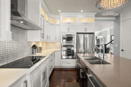 Kitchen Photo of 10 1426 FINLAY STREET, White Rock BC V4B 4L5