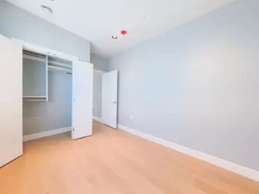 Bedroom 4 Photo of 1 2559 W King Edward Avenue, Vancouver, BC