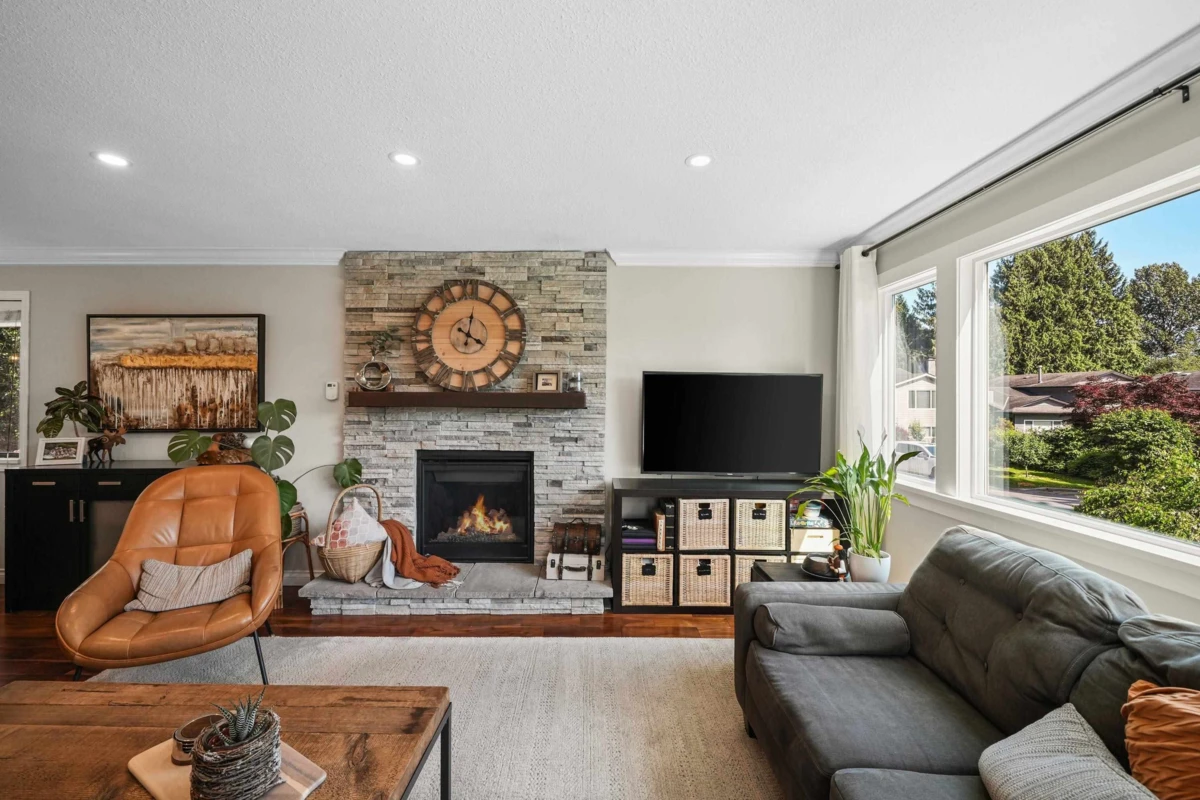 Dining Area Photo of 1737 Anderson Way, Port Coquitlam, BC