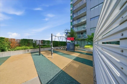 Front Yard Photo of 2703 488 SW Marine Drive, Vancouver, BC