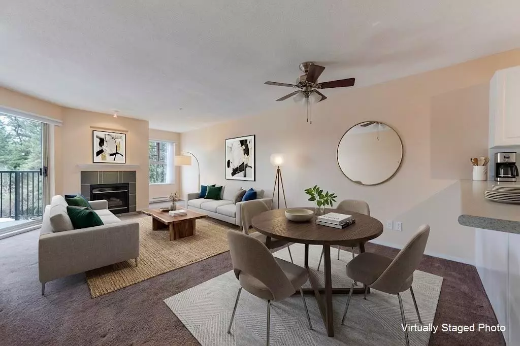 Living Room Photo of 401 214 Eleventh Street, New Westminster, BC