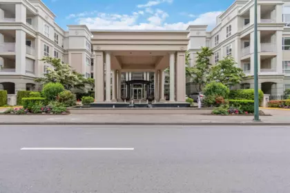 226 3098 Guildford Way, Coquitlam, BC, Coquitlam — Apartment/Condo for sale