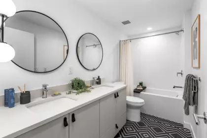 Guest Bathroom Photo of 205 1680 E 12th Avenue, Vancouver, BC