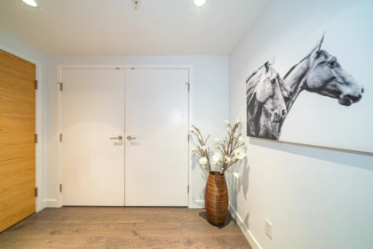203 5782 Berton Avenue, Vancouver, BC, Vancouver — Apartment/Condo for sale