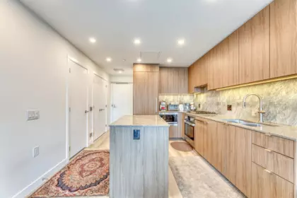 1406 626 Claremont Street, Coquitlam, BC, Coquitlam — Apartment/Condo for sale