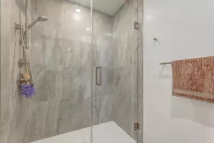 Primary Bathroom Photo of 1406 626 Claremont Street, Coquitlam, BC
