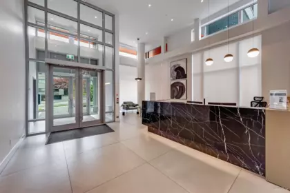 705 13387 Old Yale Road, Surrey, BC, Surrey — Apartment/Condo for sale