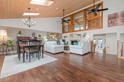474 Alder Avenue, Harrison Hot Springs, BC, Harrison Hot Springs — Single Family Residence for sale