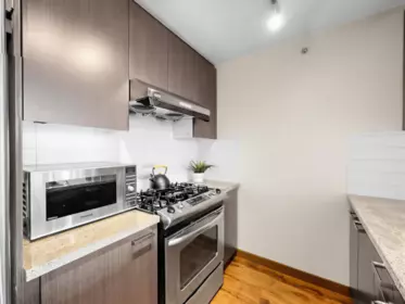 Kitchen Photo of 2005 6688 Arcola Street, Burnaby, BC