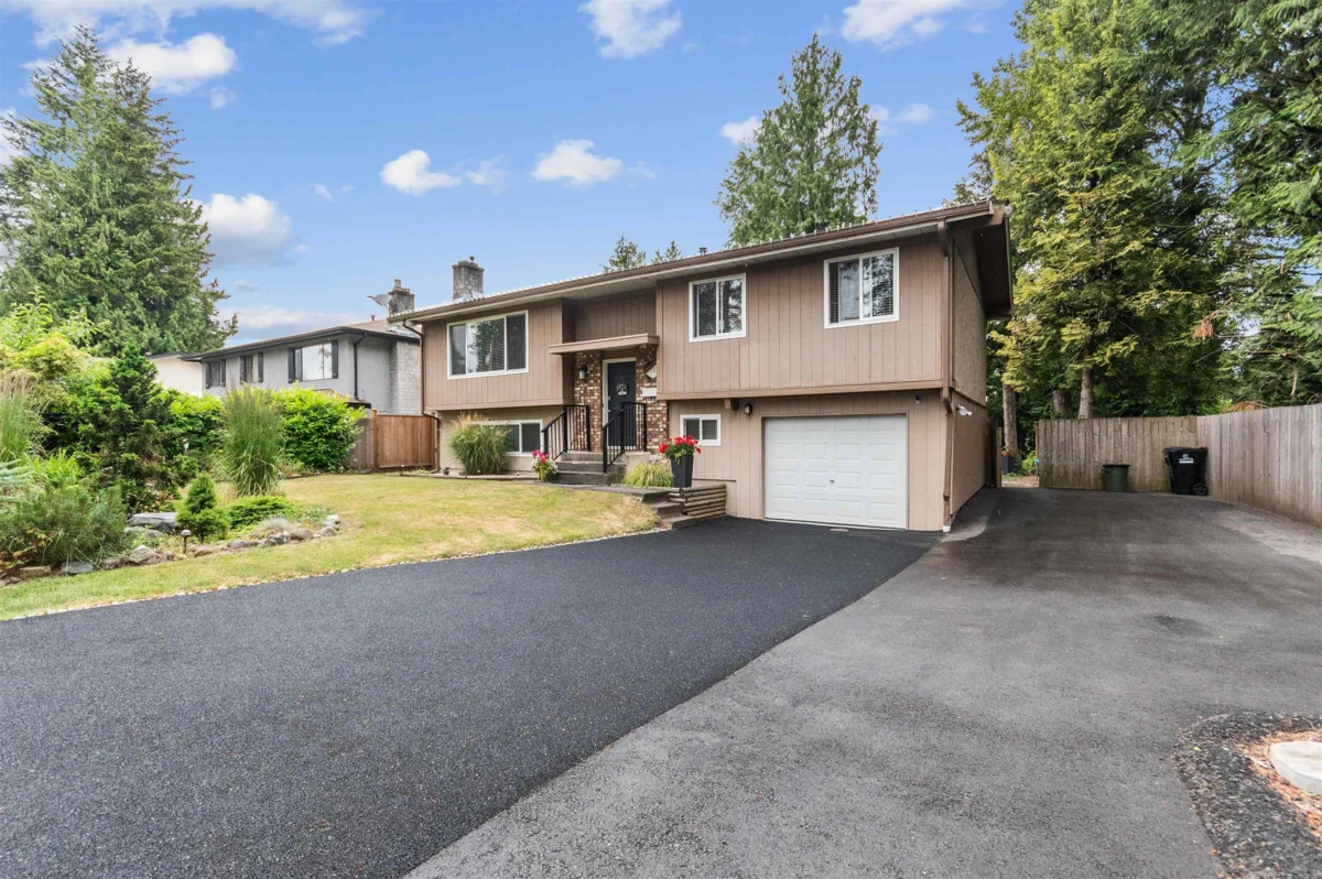 Exterior Rear Photo of 20327 44 Avenue, Langley, BC