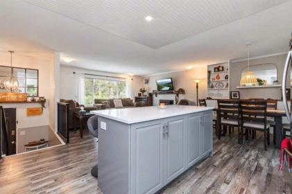 Kitchen Photo of 20327 44 Avenue, Langley, BC