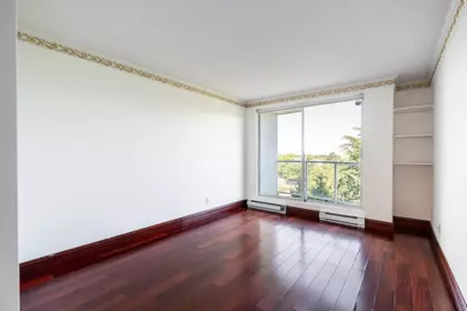 Walk-In Closet Photo of 701 7680 Granville Avenue, Richmond, BC
