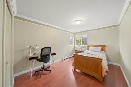 Hot Tub / Spa Photo of 12100 Harrison Avenue, Richmond, BC