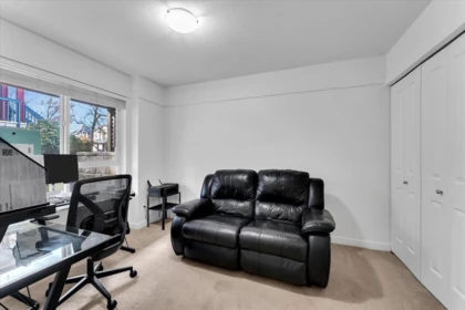 Laundry Room Photo of 26 16772 61 Avenue, Surrey, BC