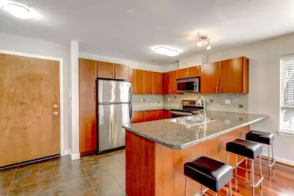 Kitchen Photo of 413 2346 Mcallister Avenue, Port Coquitlam, BC