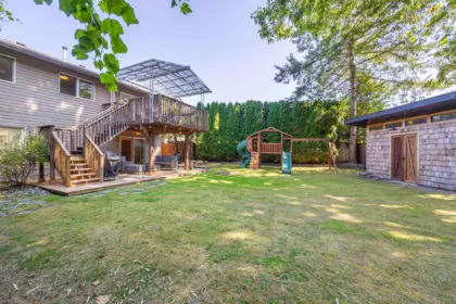 Garden / Landscaping Photo of 20978 92 Avenue, Langley, BC