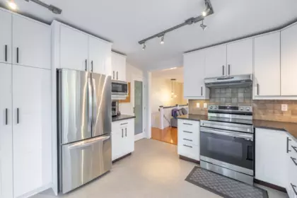 Hallway Photo of 20978 92 Avenue, Langley, BC
