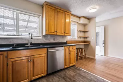 Breakfast Nook Photo of 34 45215 Wolfe Road, Chilliwack, BC