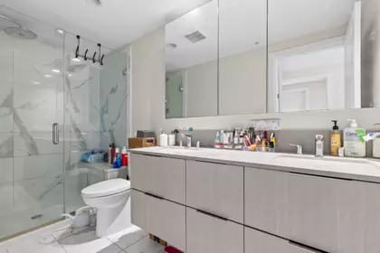 Guest Bathroom Photo of 1801 1182 Westwood Street, Coquitlam, BC