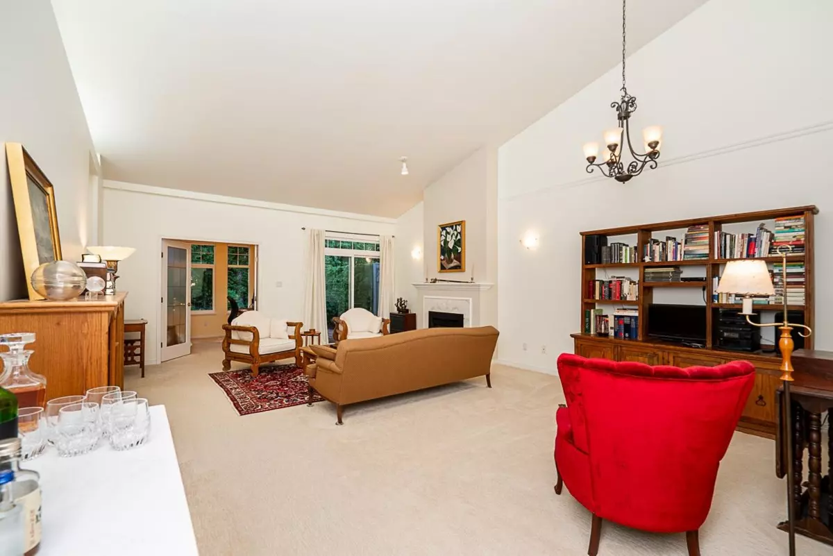 Dining Area Photo of 87 2533 152 Street, Surrey, BC