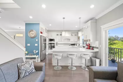 Kitchen Photo of 9 7177 179 Street, Surrey, BC