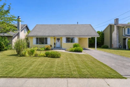 4576 61 Street, Delta, BC, Delta — Single Family Residence for sale