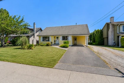 4576 61 Street, Delta, BC, Delta — Single Family Residence for sale