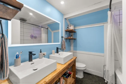 Hot Tub / Spa Photo of 4576 61 Street, Delta, BC