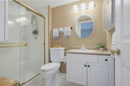 Mudroom Photo of 217 7151 121 Street, Surrey, BC