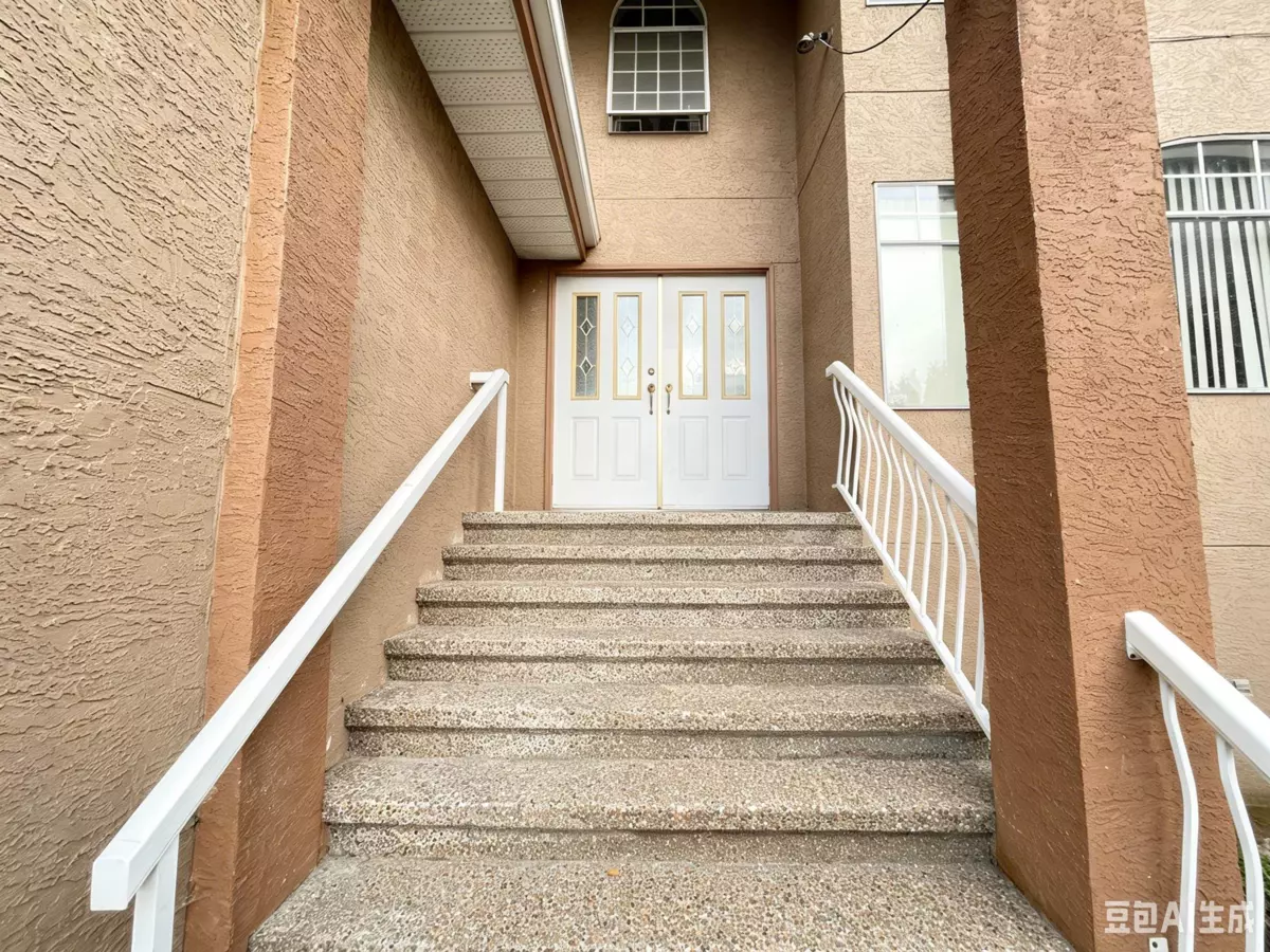 Exterior Rear Photo of 714 Rennie Place, New Westminster, BC