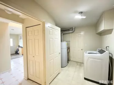 Pantry Photo of 714 Rennie Place, New Westminster, BC
