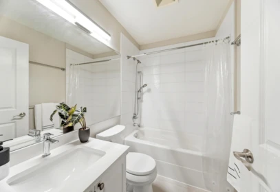Hallway Photo of 22 12333 English Avenue, Richmond, BC