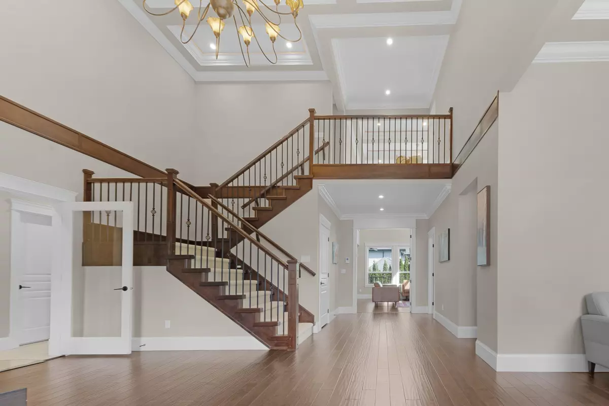 Family Room Photo of 14095 30a Avenue, Surrey, BC