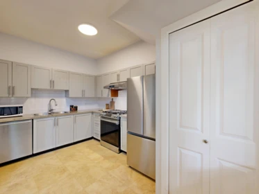 Powder Room Photo of 305 4468 Albert Street, Burnaby, BC
