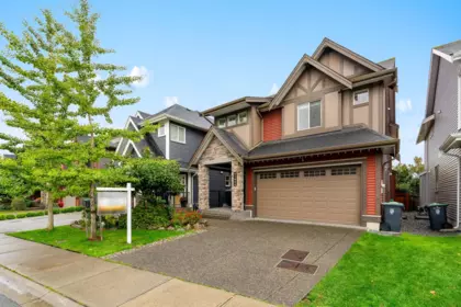 21068 78a Avenue, Langley, BC, Langley — Single Family Residence for sale
