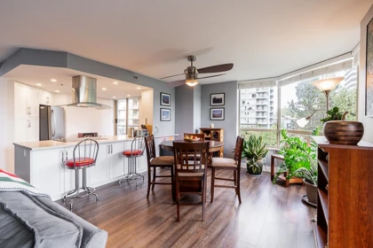Kitchen Island Photo of 402 728 Farrow Street, Coquitlam, BC