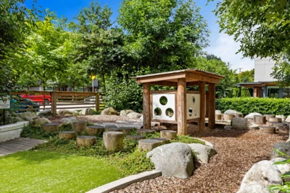 Hot Tub / Spa Photo of 605 3018 St George Street, Port Moody, BC