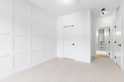Laundry Room Photo of 605 3018 St George Street, Port Moody, BC