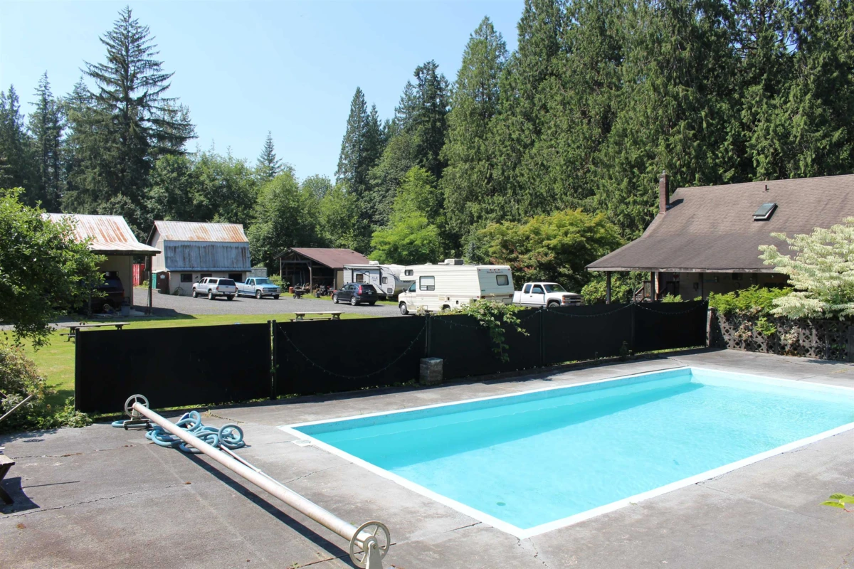 Exterior Rear Photo of 9550 Farrington Street, Mission, BC