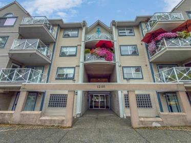 Playground / Recreational Area Near 121 12101 80 Avenue, Surrey, BC